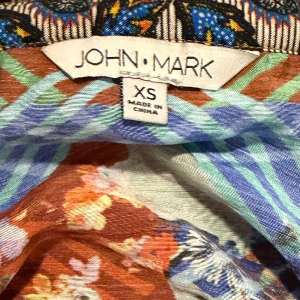 NEW John Mark Patchwork Floral Geometric Ruched S… - image 4